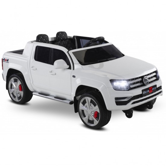 Quattro 4X4 Çift Kişilik 24 Volt Akülü Araba Beyaz Quattro 4X4 Çift Kişilik 24 Volt Akülü Araba Beyaz