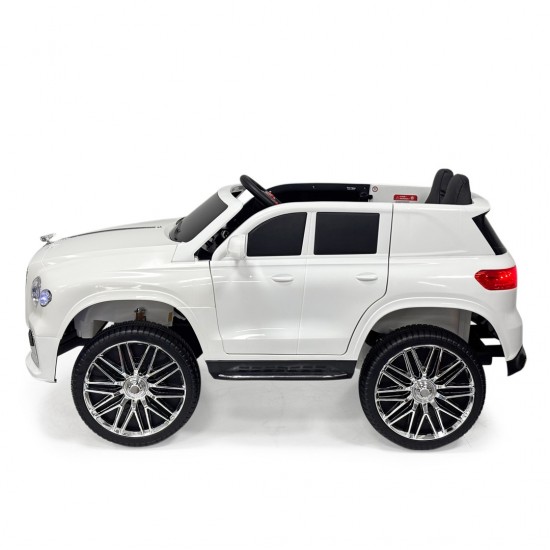 Akar Boss GT 12V Kumandalı Akülü Araba Beyaz